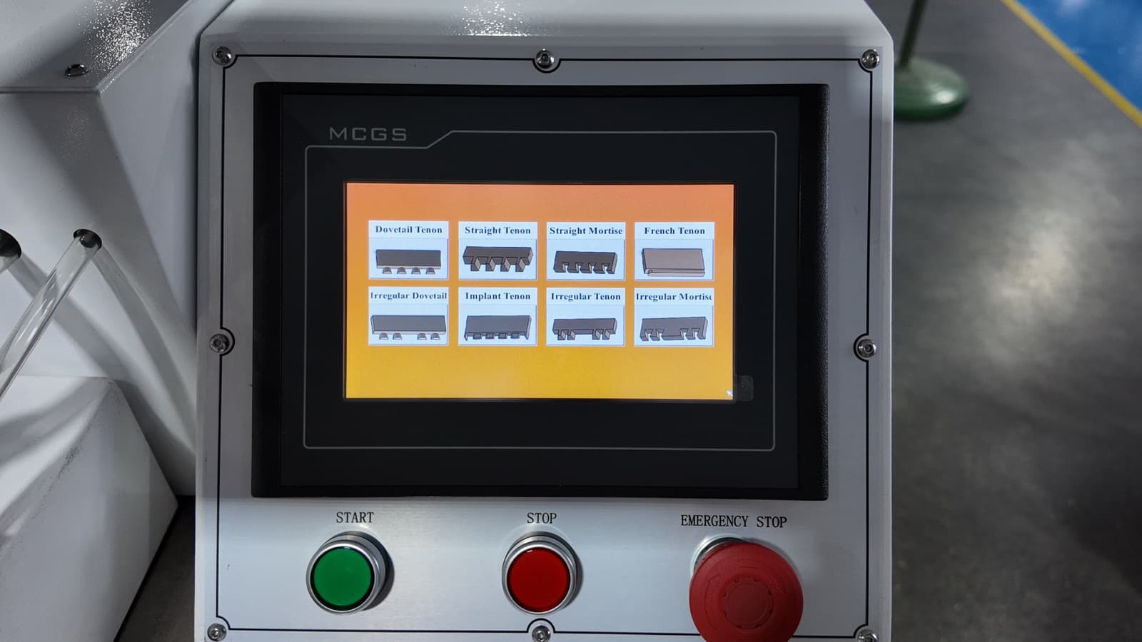 Touchscreen main menu showing selectable joint types, including dovetail and mortise options